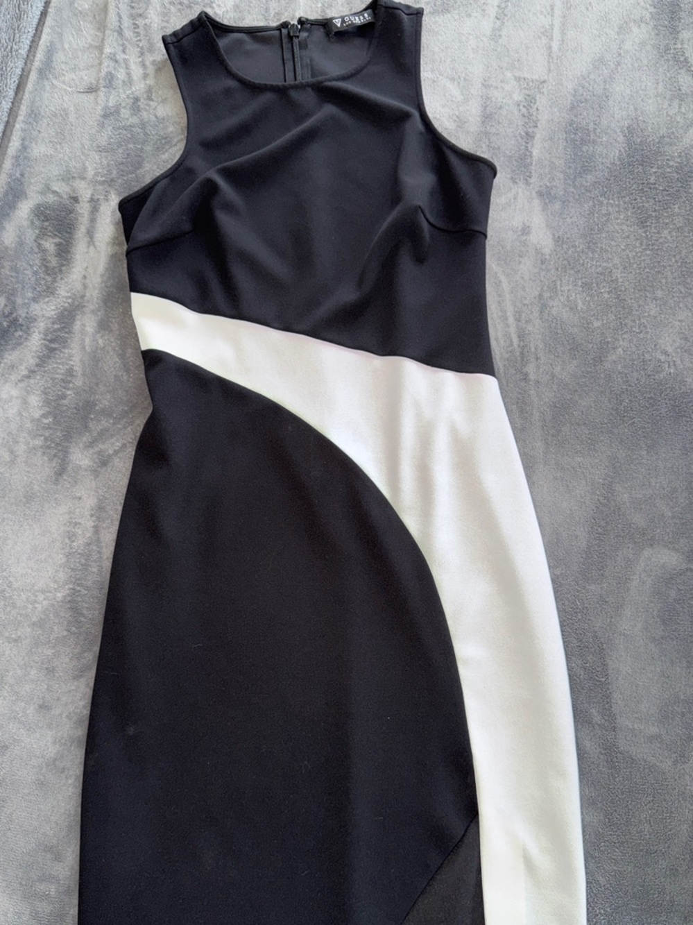 Guess Black and White Curved Colorblock Midi Dress